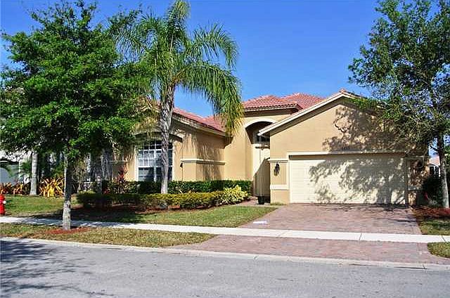 1st image of 4408 Rainbow Ave