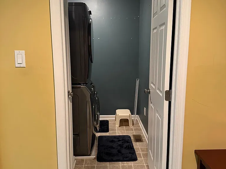 2735 Keebler Ct — Photo 24