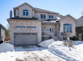 82 Stanley St, Collingwood, ON L9Y 0G7