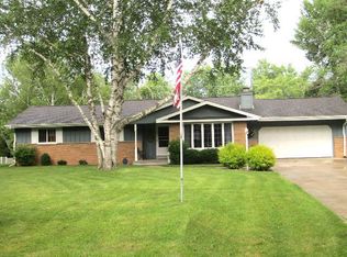 1428 Cedar Creek Pkwy, Grafton, WI 53024