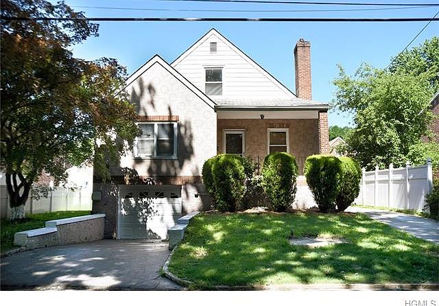 1st image of 161 Clunie Ave