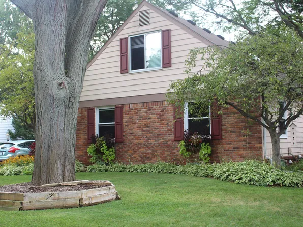 6415 Wedgewood Dr, Sylvania, OH 43560