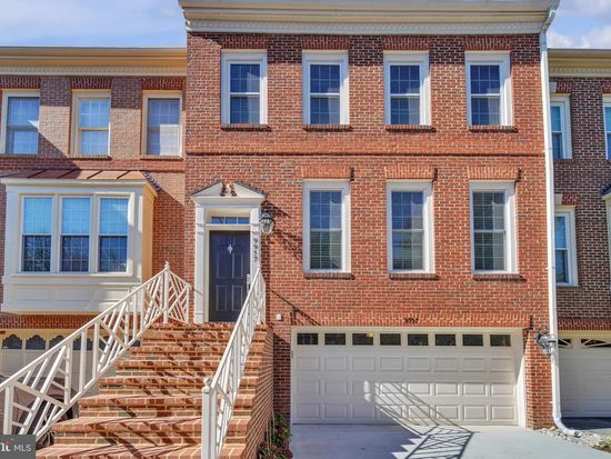 9957 Foxborough Cir, Rockville, MD 20850