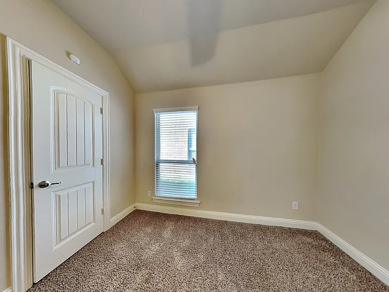 3801 Moorcroft Rd — Photo 14