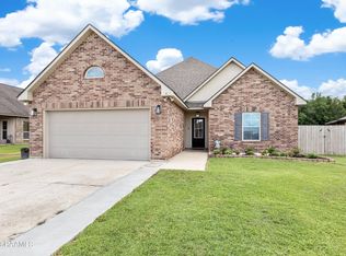 8933 Rue Blanc, Abbeville, LA 70510