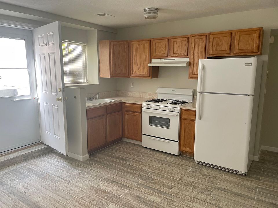 1st image of 11 Herrick Ave #B
