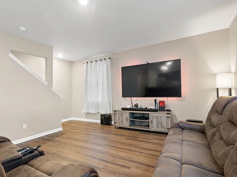 103 Cardinal Flower Ct — Photo 16