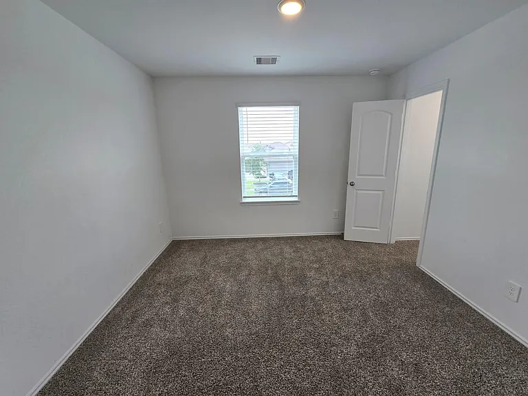 22202 Palladium Dr — Photo 24