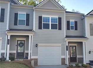 151 Sawgrass Dr, Ball Ground, GA 30107