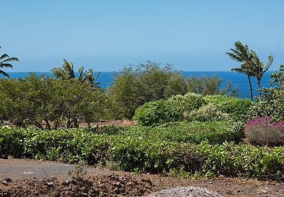 5th image of 62-3464 Hoolani Pl #A2