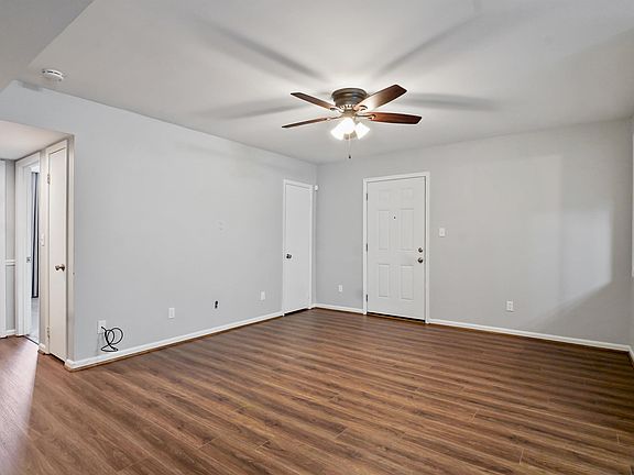 4th image of 1916 Shades Cliff Ter APT B