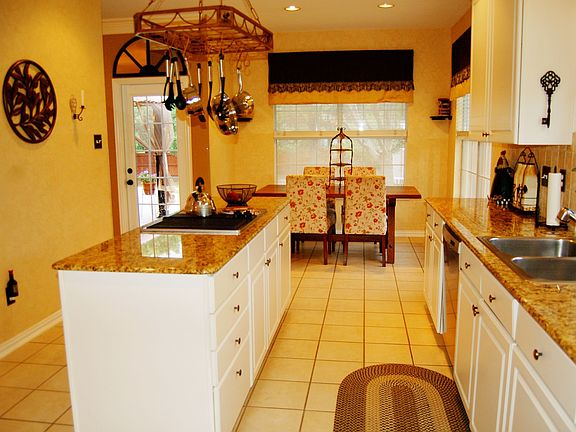 2nd image of 1628 Rock Cliff Ln