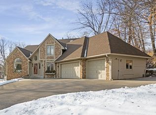 12825 55th Ave N, Plymouth, MN 55442