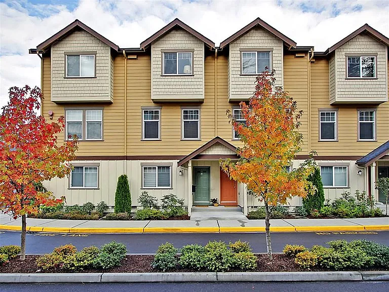 Northshore Townhomes — Photo 9