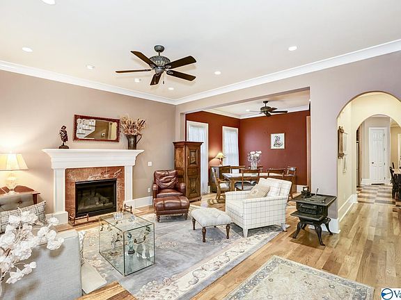 4th image of 11 Chalkstone St NW