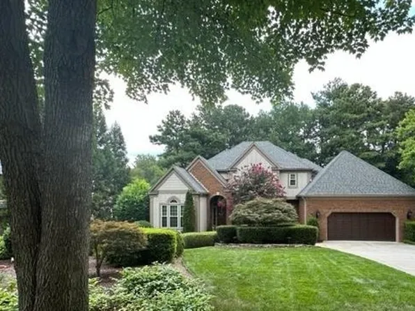 220 Turquoise Creek Dr, Cary, NC 27513