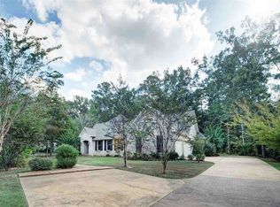 204 Bent Tree Cv, Flowood, MS 39232