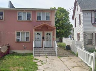 22016 108th Ave, Queens Village, NY 11429