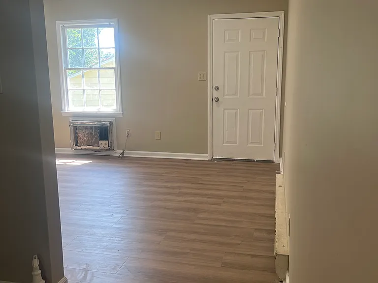 Tanner Dr — Photo 1
