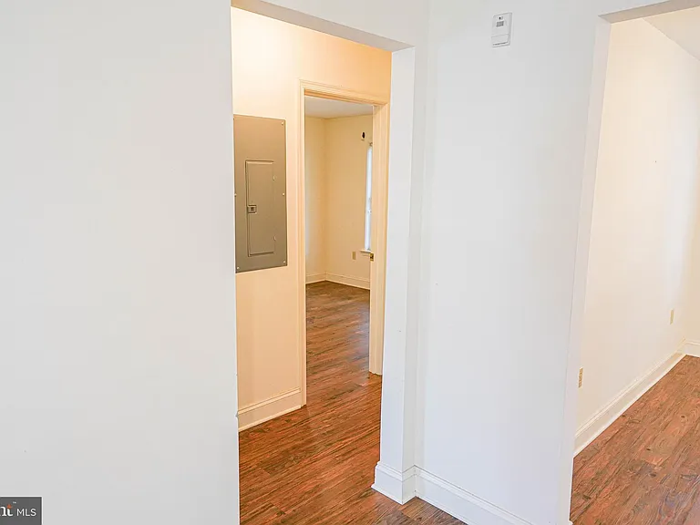 800 Travers St #5 — Photo 36