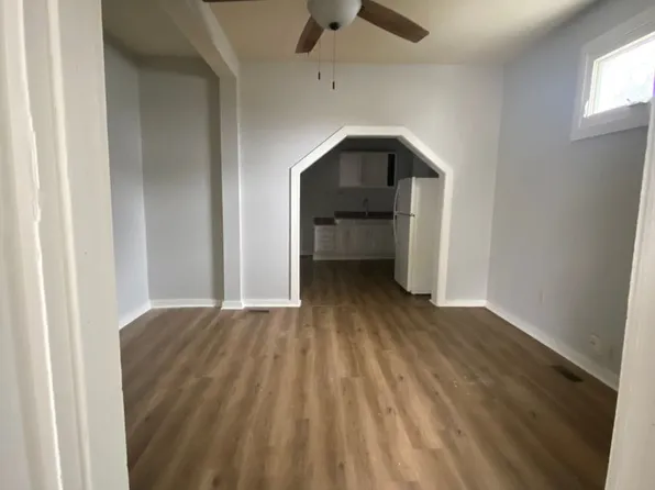 710 N Mulberry Street, 710 N Mulberry St #A, Muncie, IN 47305