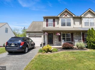 1772 Rocky Rd, Dover, PA 17315