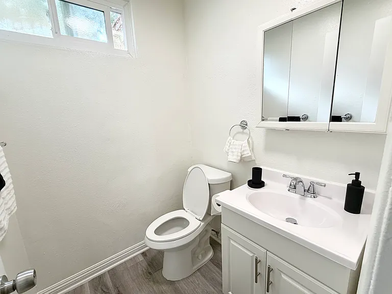 The Cliffs Apartments — Photo 8