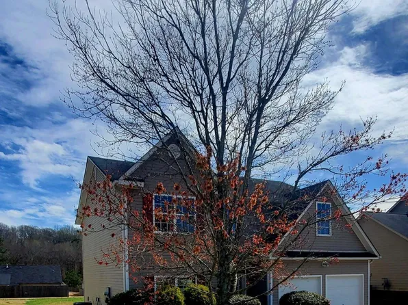 237 Summergate Ln, Villa Rica, GA 30180