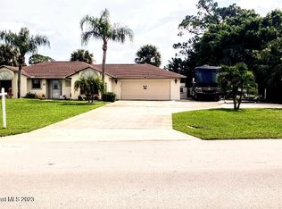 255 Fleming St, Sebastian, FL 32958