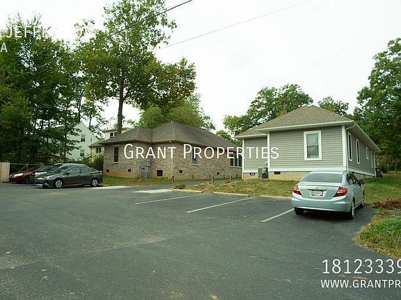 3rd image of 205 S Jefferson St