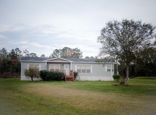 192 Oak Ridge Dr, Interlachen, FL 32148