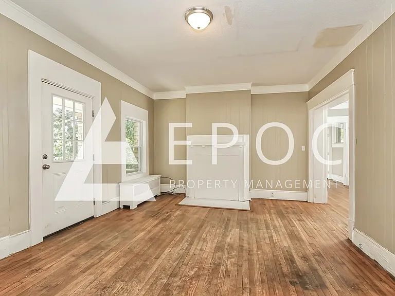 731 S Broad St — Photo 10