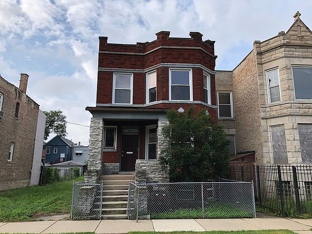 1st image of 4111 W Gladys Ave