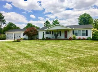 17386 Bloomrose Rd, Williamsburg, OH 45176