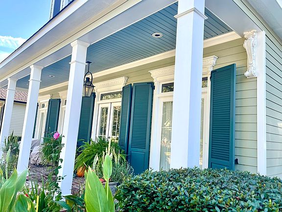 5th image of 4 Garden District Pl