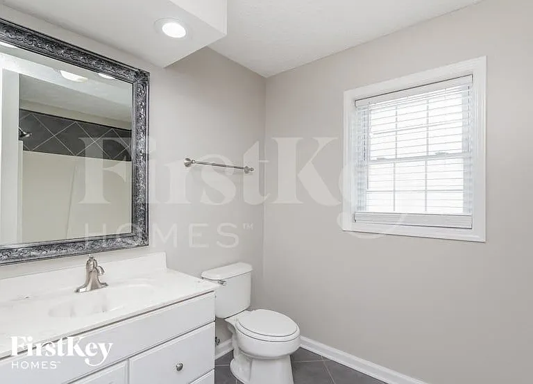 200 Heather Glen Ln — Photo 14
