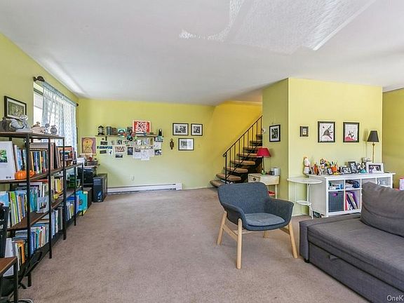 4th image of 89 N Broadway APT 109