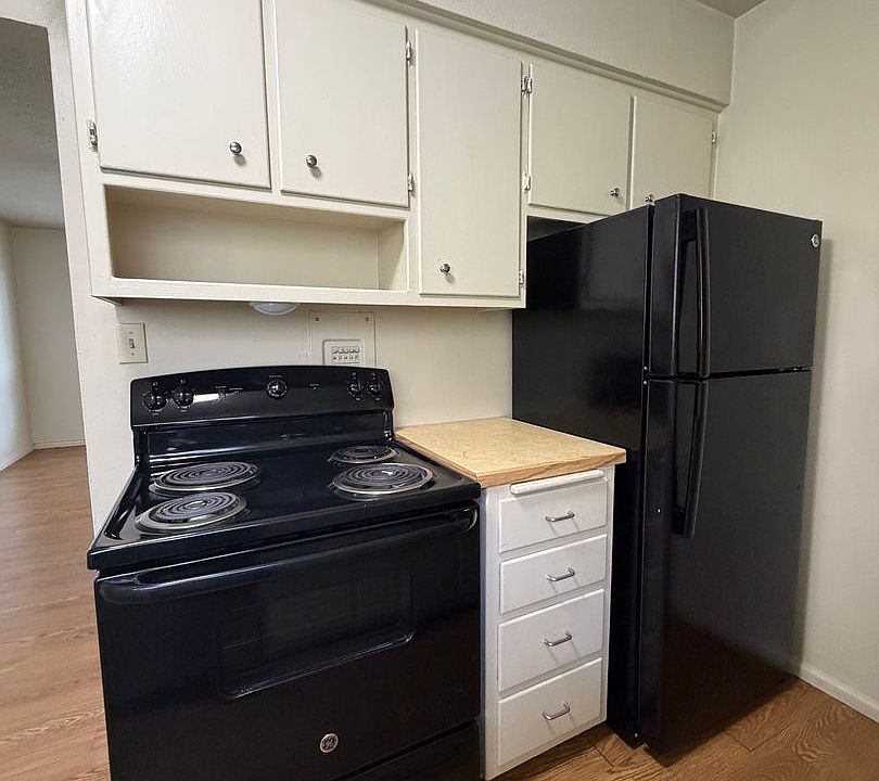 1st image of 5042 S Corbett Ave APT 6
