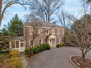 4625 Charleston Ter NW, Washington, DC 20007