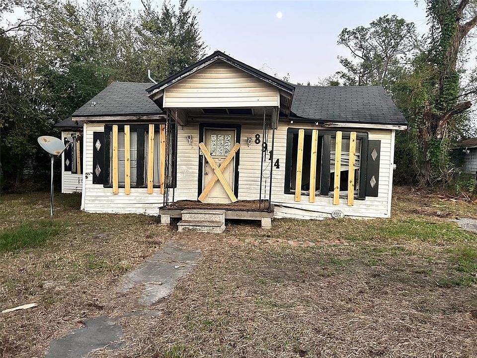 1st image of 8914 W Lanewood Dr