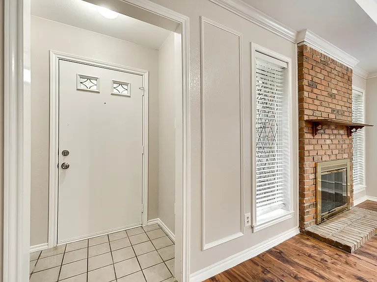 6108 Paradise Dr — Photo 4