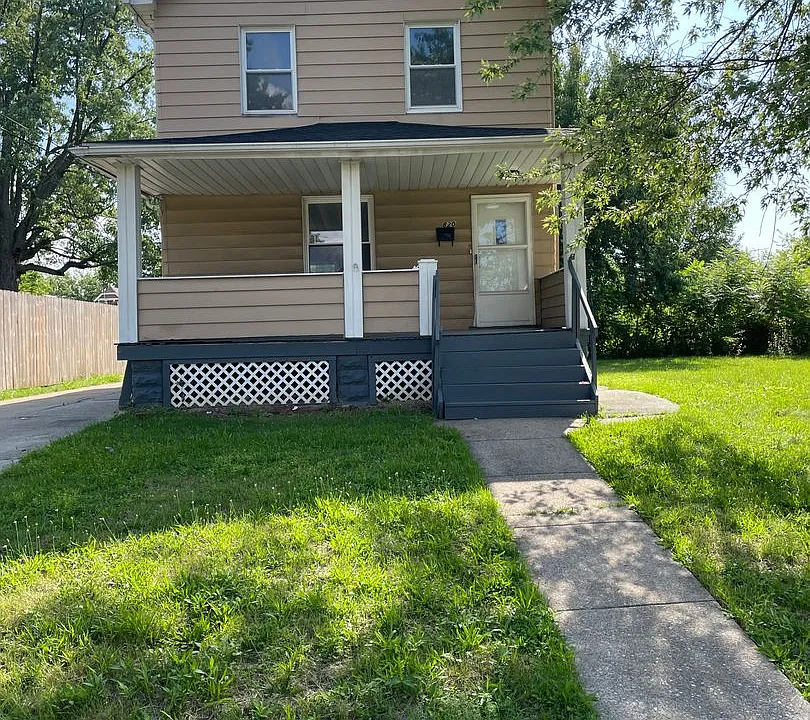 820 Whitcomb Rd