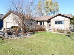2419 34th Ave S, Fargo, ND 58104