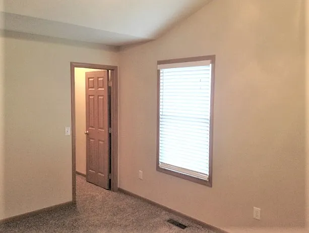 2331 Myrtle Valley Dr — Photo 7