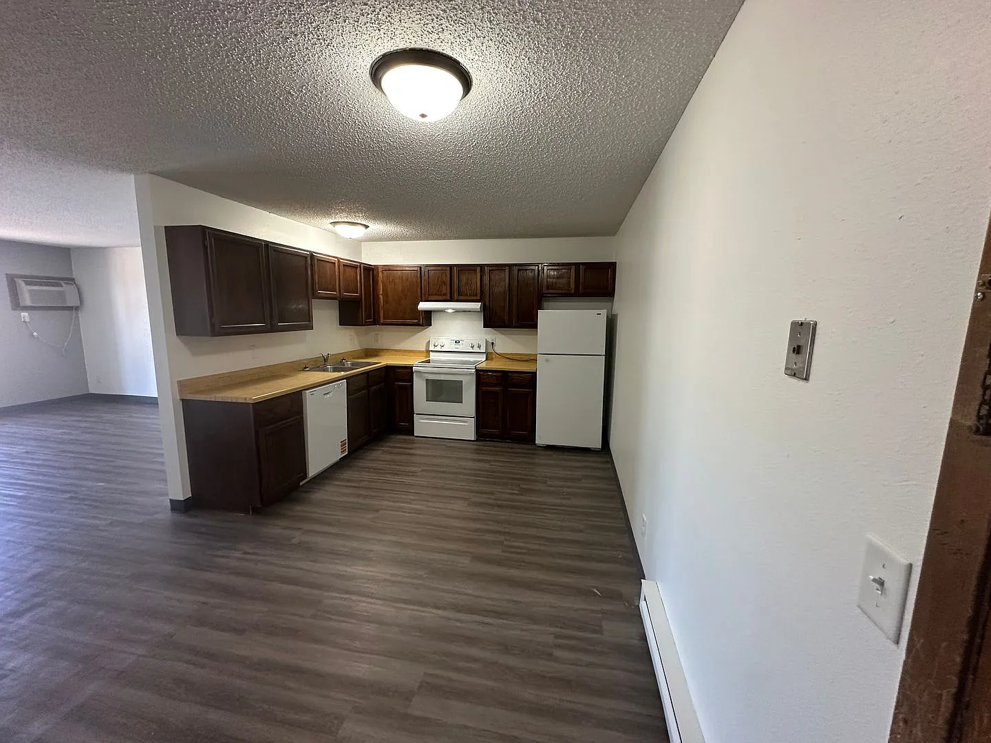 Welcome to Dilworth Estates! — Photo 4