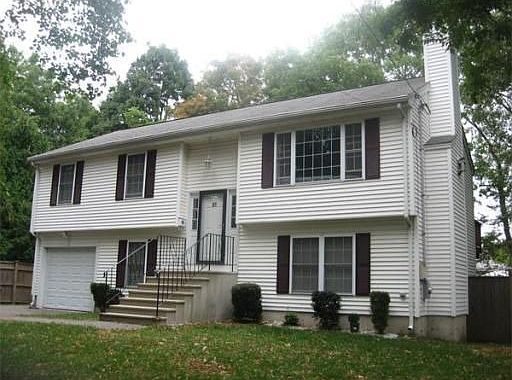 Home for Sale in Woburn, Massachusetts $412,000