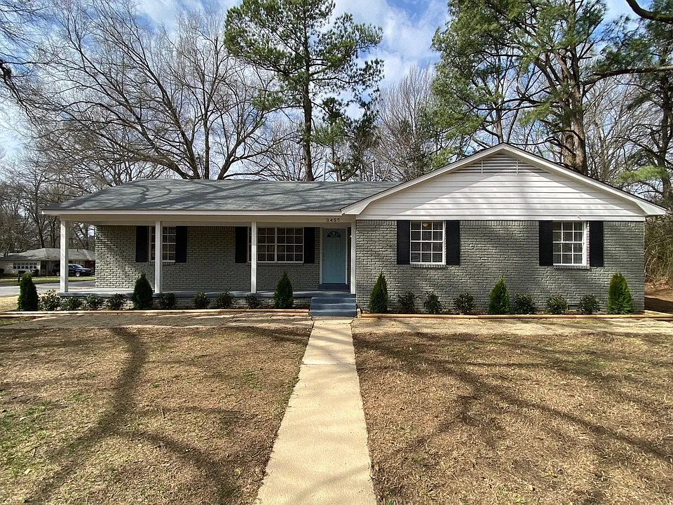 3457 Suzanne Dr