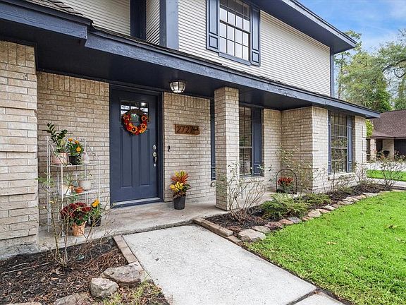 3rd image of 2727 Silver Falls Drive