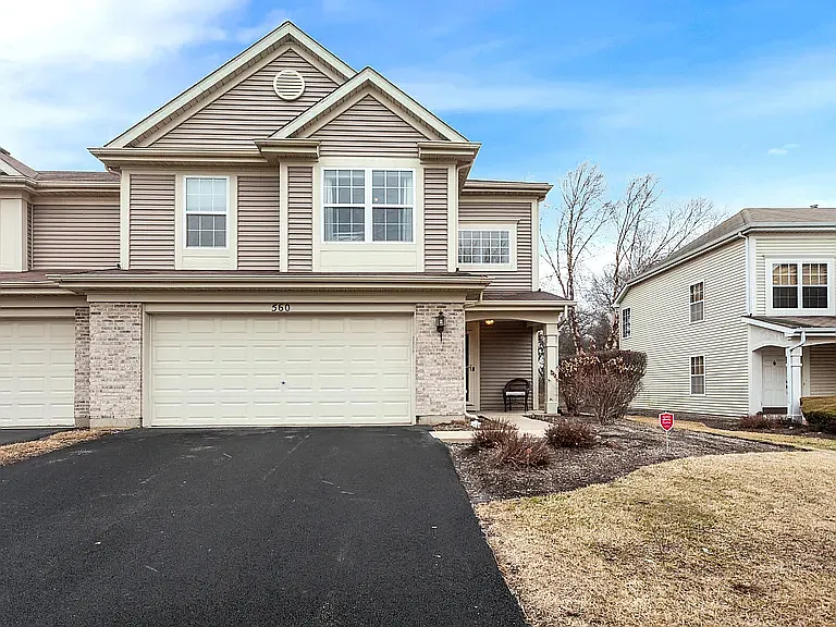 560 Lancaster Dr #560