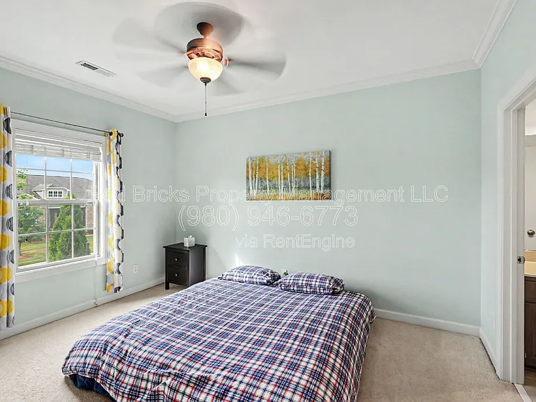 10644 Euclid Ave NW — Photo 25